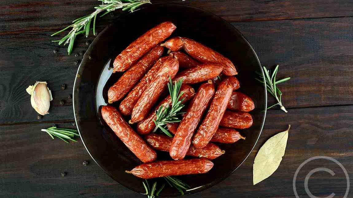 Grilled Beer-cooked Sausages