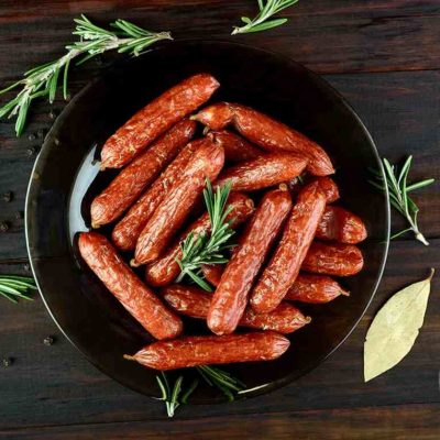 Grilled Beer-cooked Sausages
